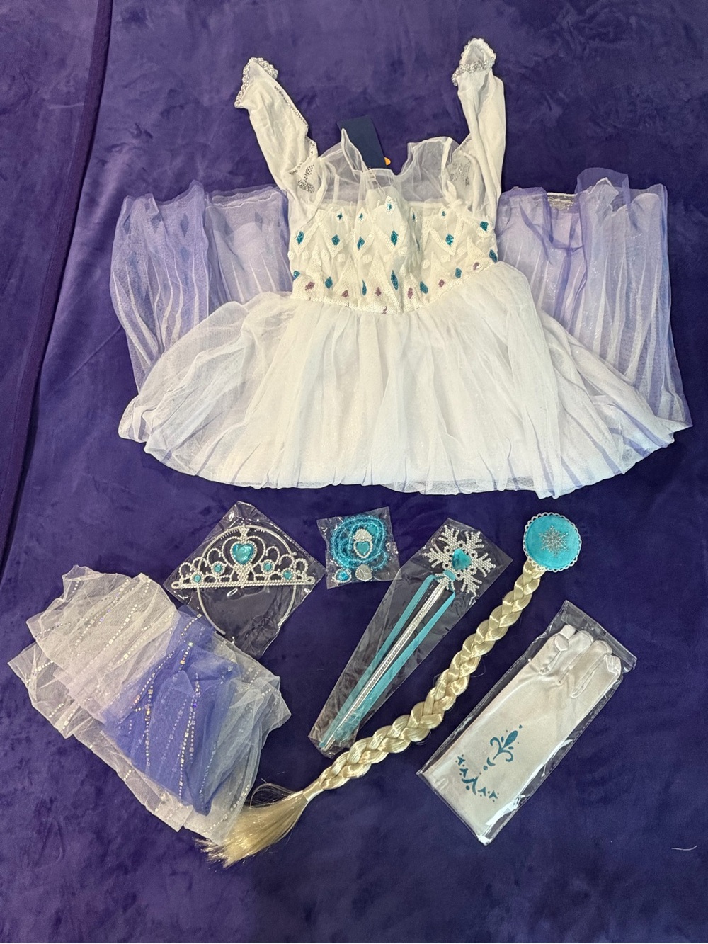 Girls Snow Queen Elsa Costume with Accessories Size 130 (US 6)